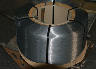 Китай Провод запатентованный и треской нарисованный щетки стальной 0,068&quot; высокуглеродистая стальная заготовка для проволоки поставщик